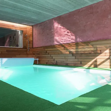 In Moutouyet With Pool & Sauna Holiday home Stoumont